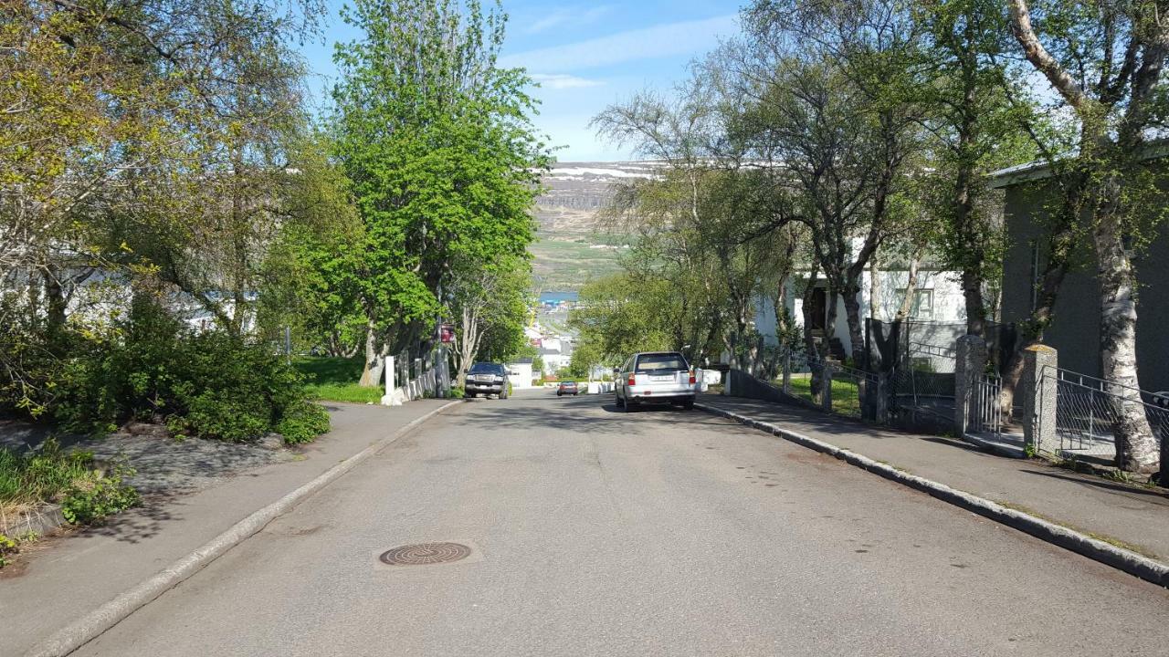 Helgimagri Apartment Akureyri Exteriör bild